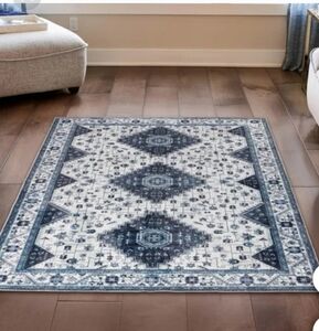 5'3” x 7'5”/ Wyatt & Ash Washable Indoor Area Rug, Cyrus , New